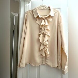 Amazon ruffle blouse. Never worn. Size xl-fits like L